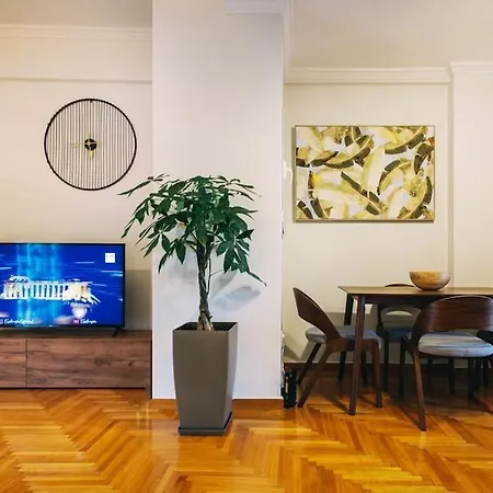 Bright 2 Bdr Pagrati Apartment Athens Exterior photo