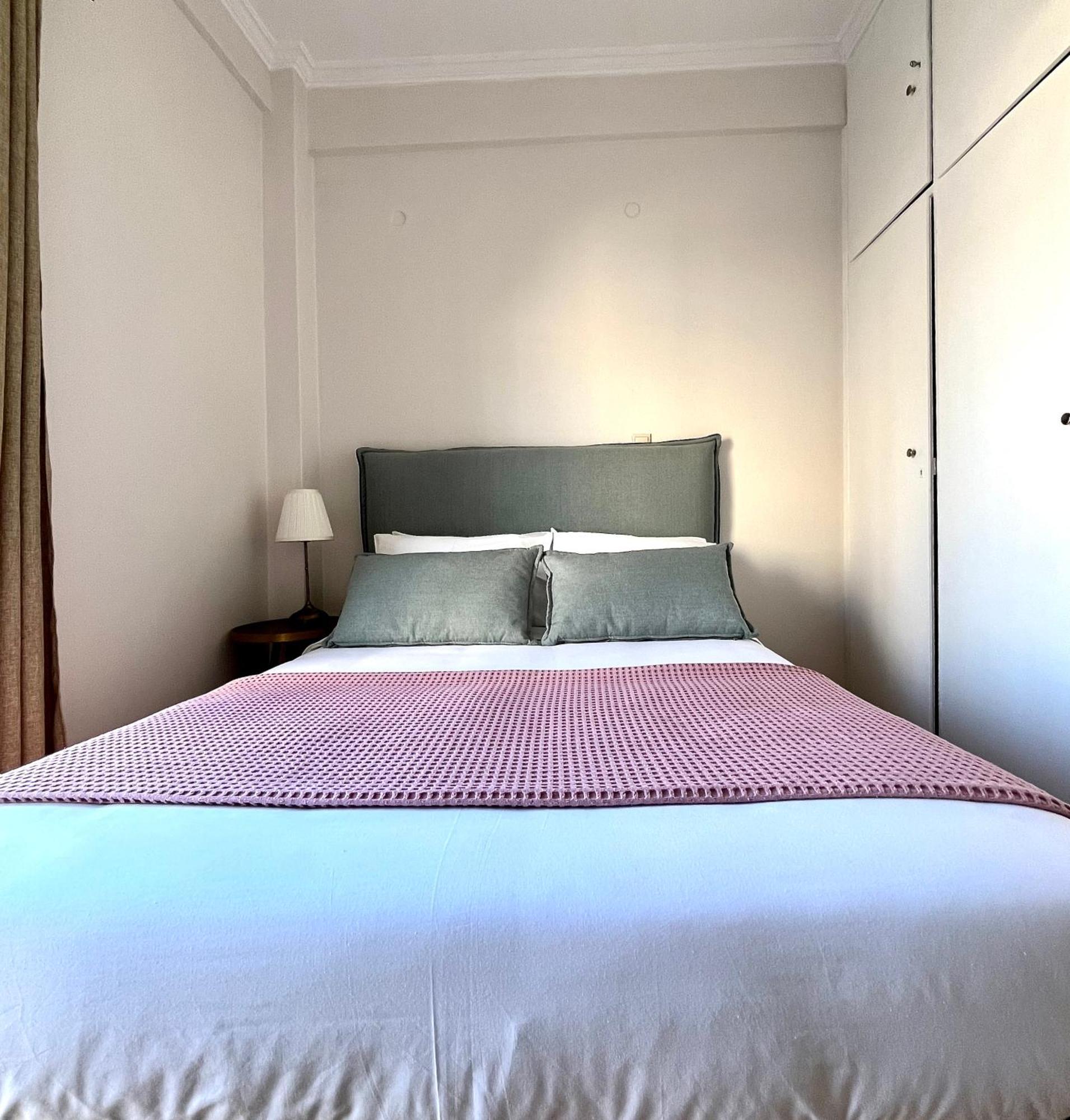 Bright 2 Bdr Pagrati Athene